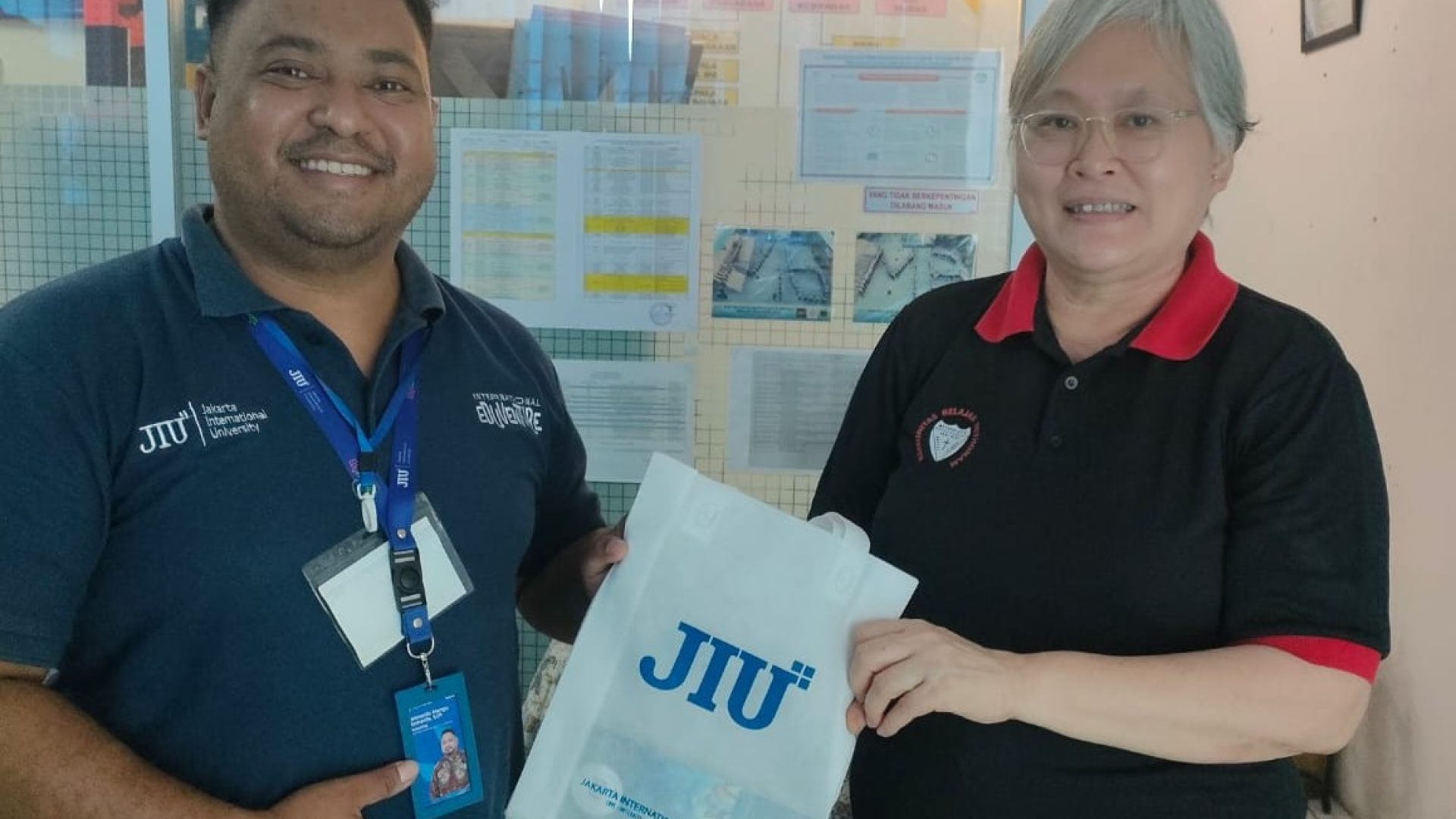 jiu-goes-to-medan-aceh