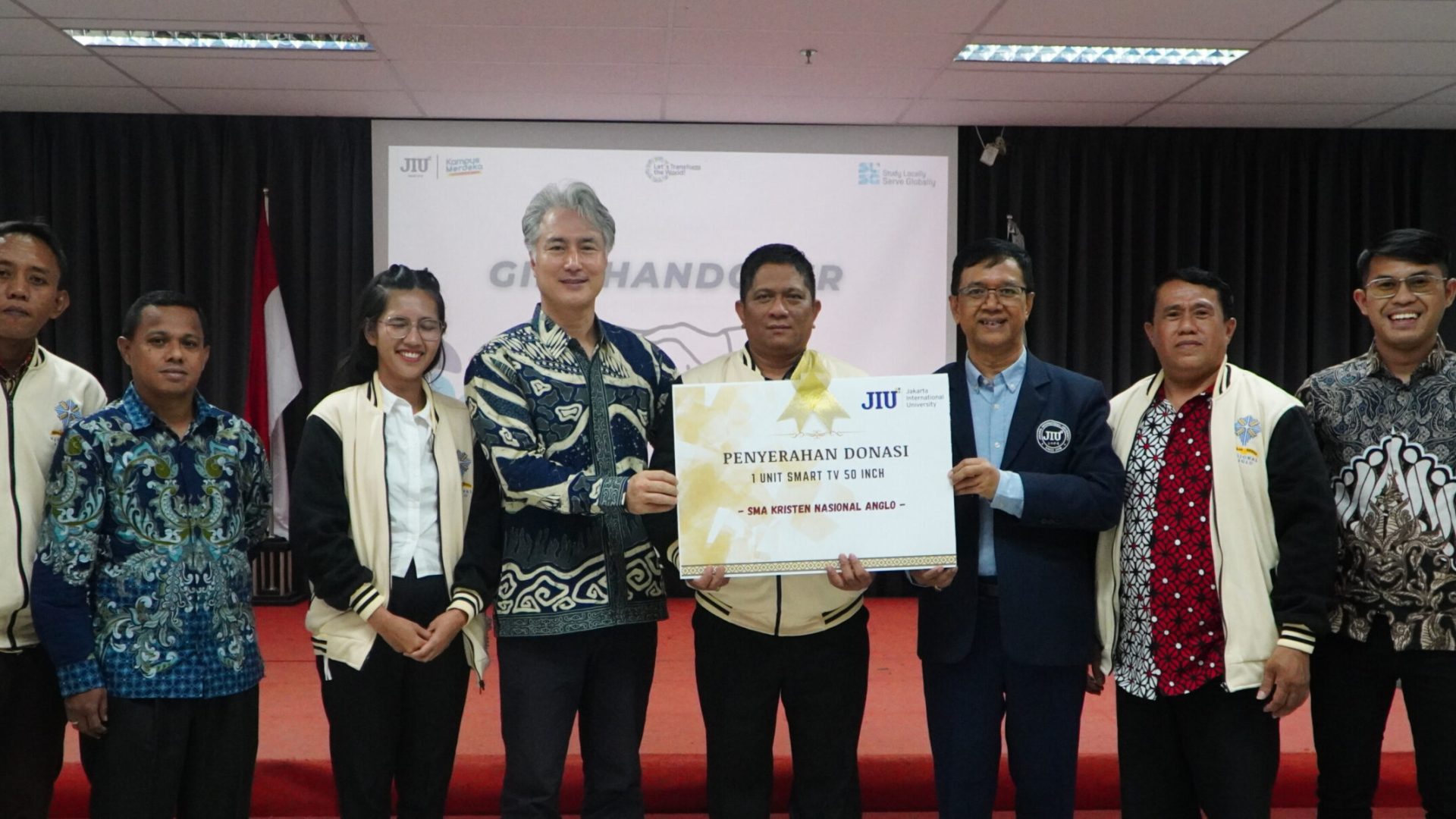 SMA Kristen Nasional Anglo