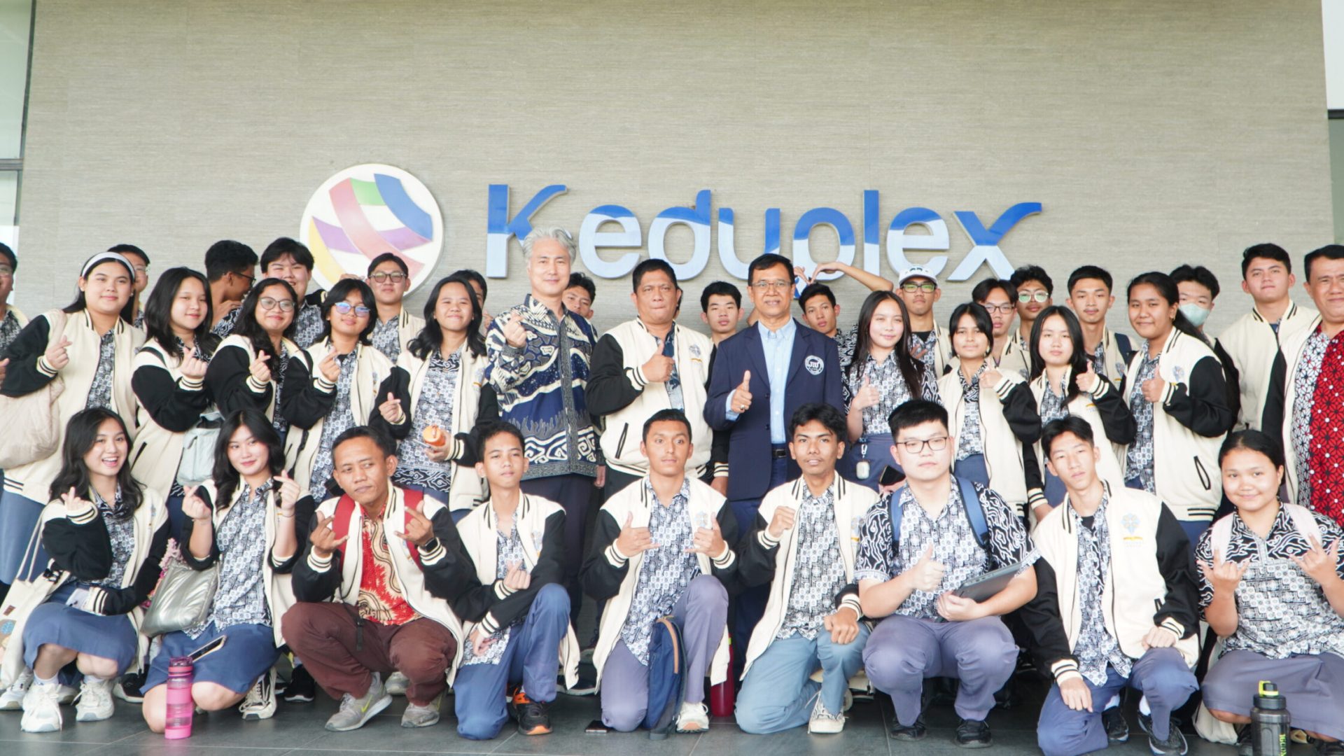 SMA Kristen Nasional Anglo