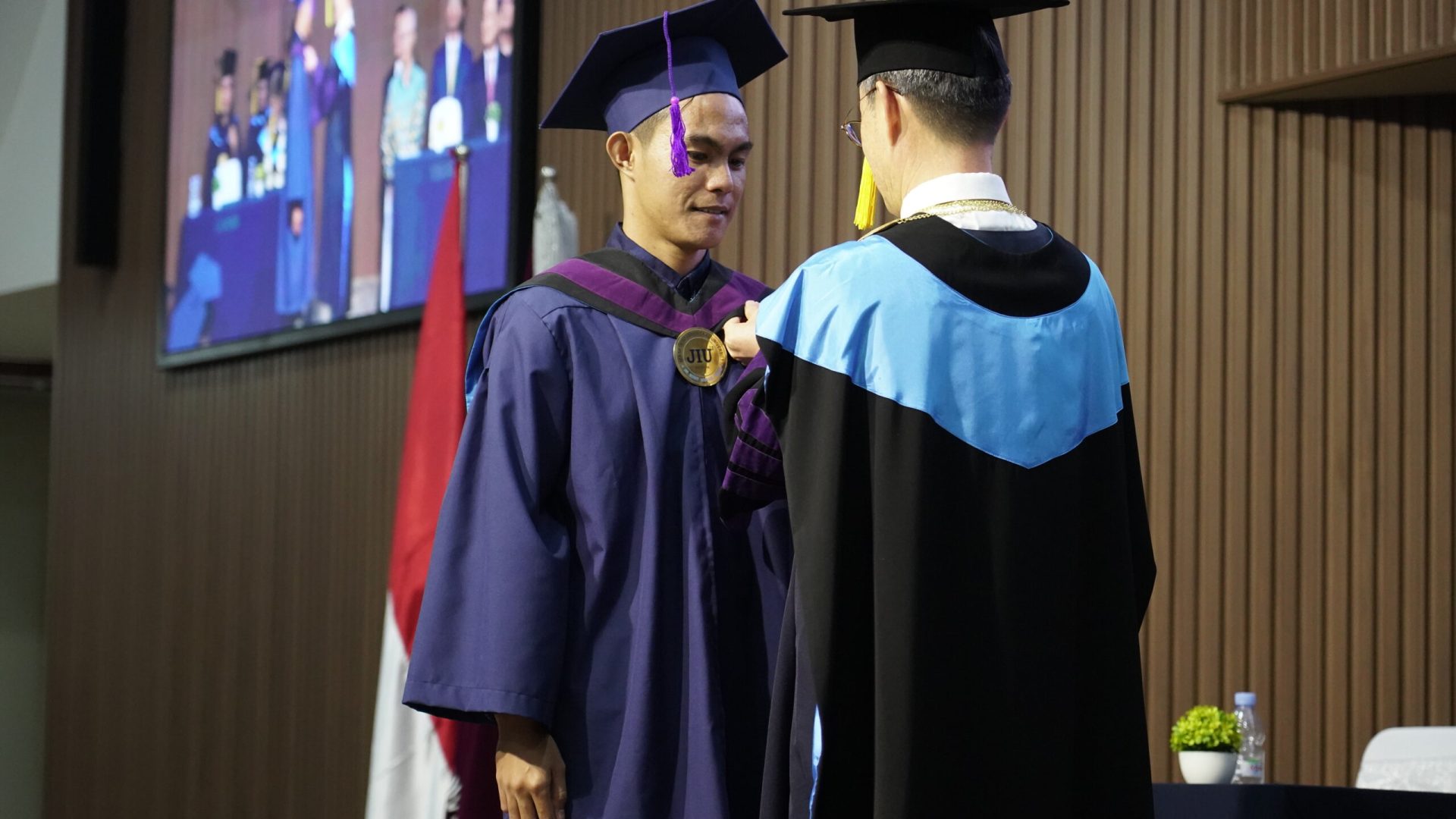 commencement-ceremony