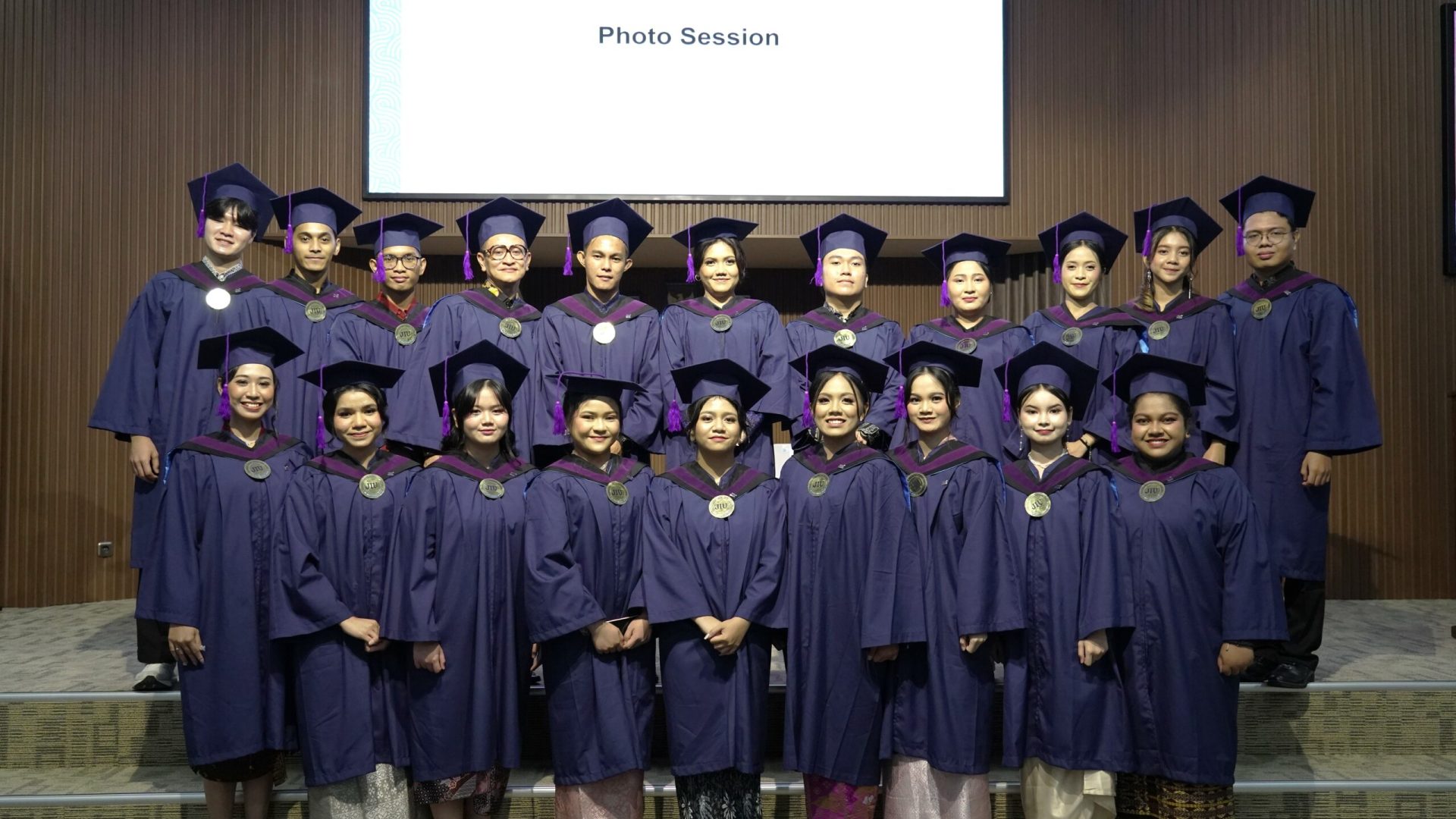 commencement-ceremony